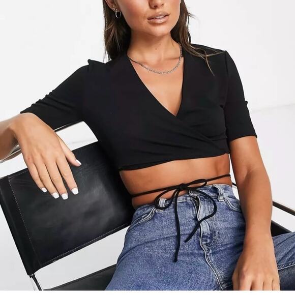 & Other Stories Black Wrap Crop Top size Medium - Picture 1 of 13